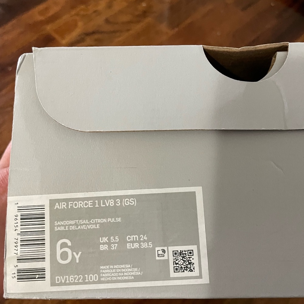 Air Force 1 Nike sneakers - Picture 6 of 6